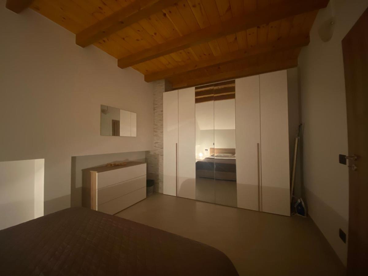 Apartman Galerija โอกูลิน ภายนอก รูปภาพ