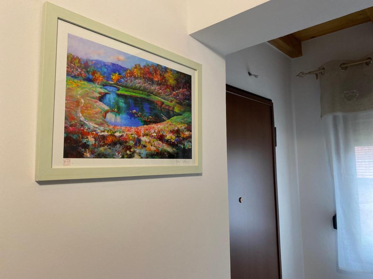 Apartman Galerija โอกูลิน ภายนอก รูปภาพ